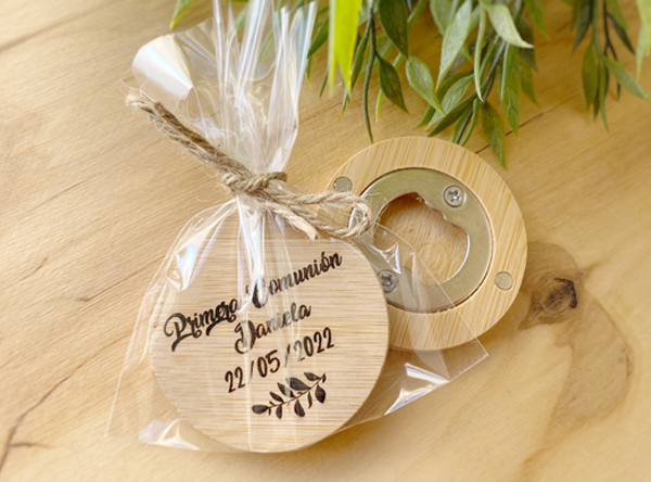 abridor de madera personalizado con iman personalizado