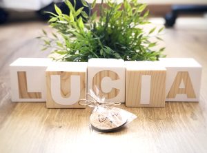 cubos-madera-personalizados-nombre-bebe-regalo.jpg